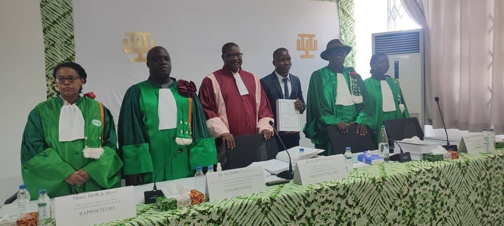 Sitting on a doctoral thesis defence jury